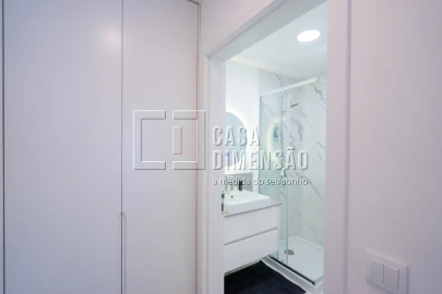 Apartamento T2 para Venda em Carnaxide e Queijas