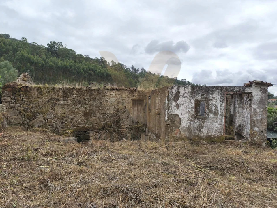 Moradia T2 para Venda em Ribeira Foto 9