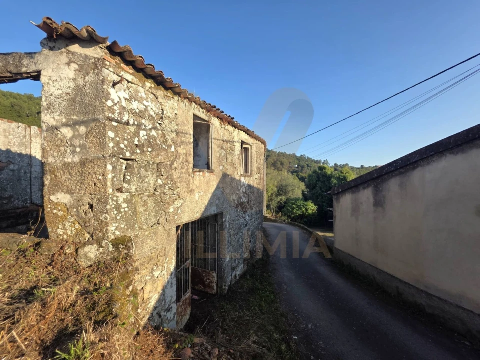 Moradia T2 para Venda em Ribeira Foto 16