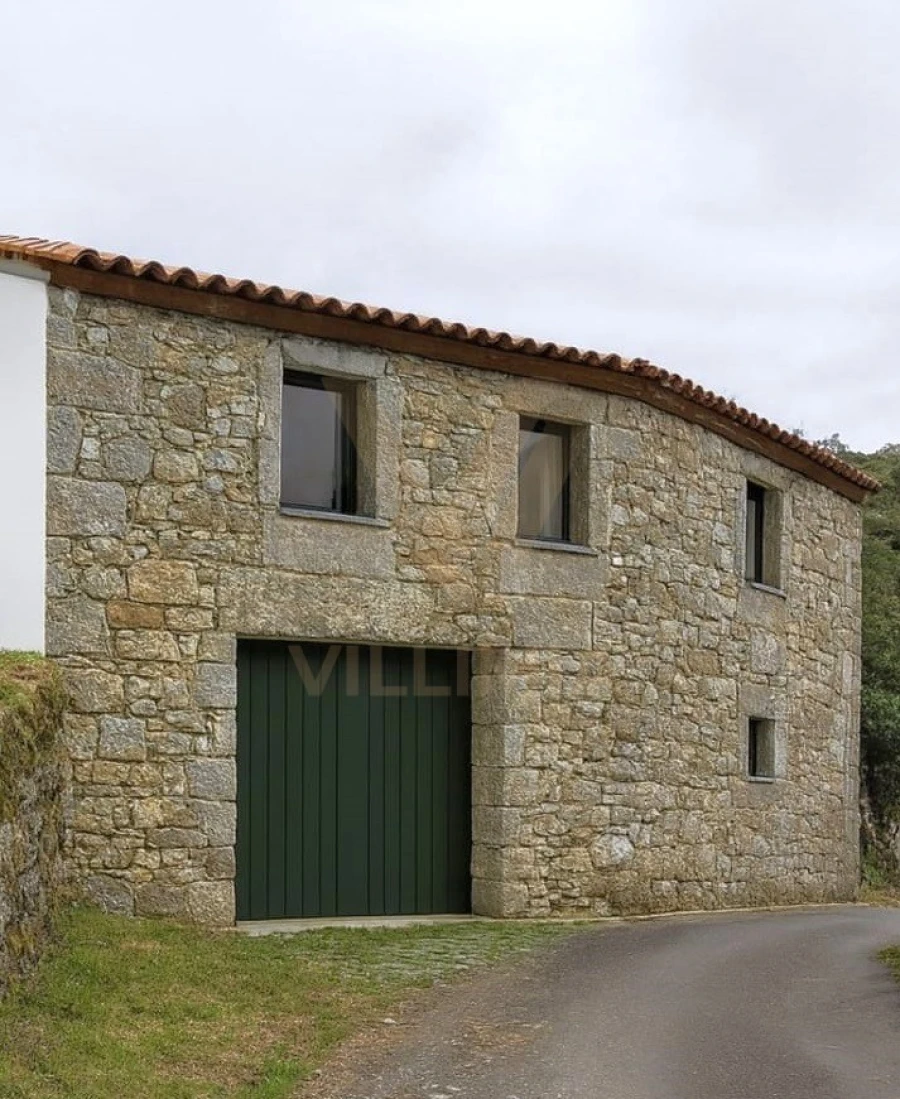 Moradia T2 para Venda em Ribeira Foto 1