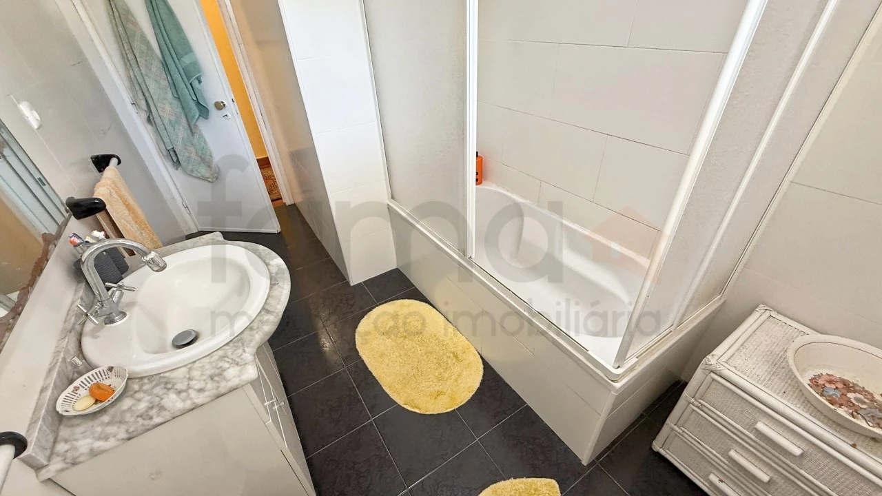 Moradia T5 para Venda em Ventosa Foto 18