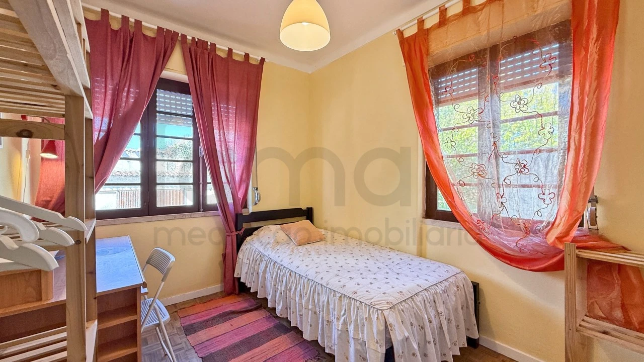 Moradia T5 para Venda em Ventosa Foto 33