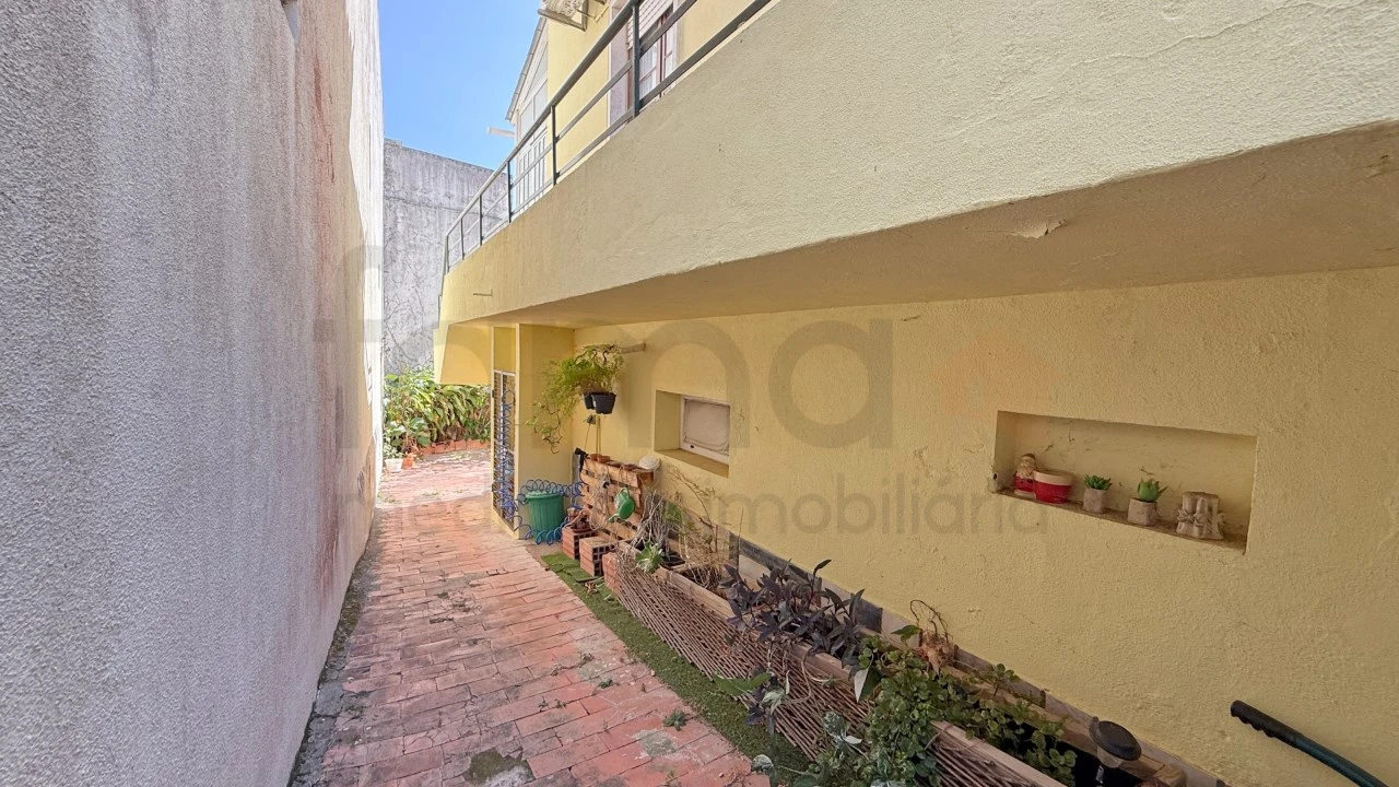 Moradia T5 para Venda em Ventosa Foto 50