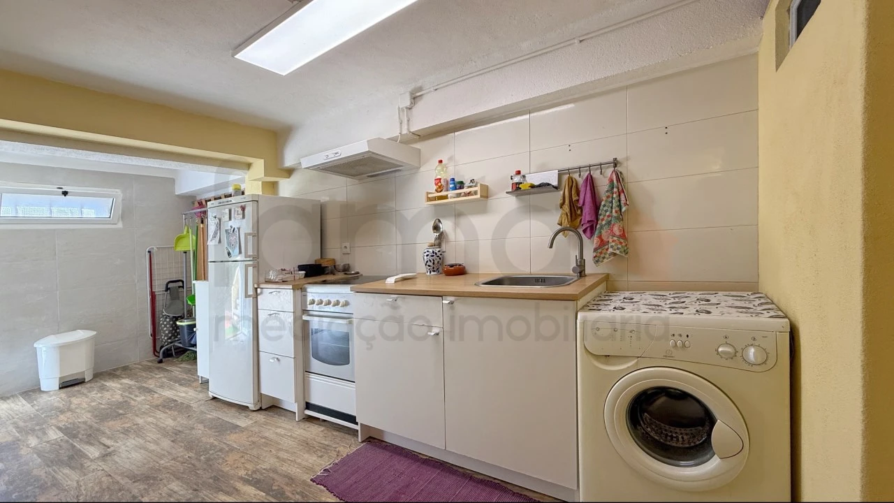 Moradia T5 para Venda em Ventosa Foto 63