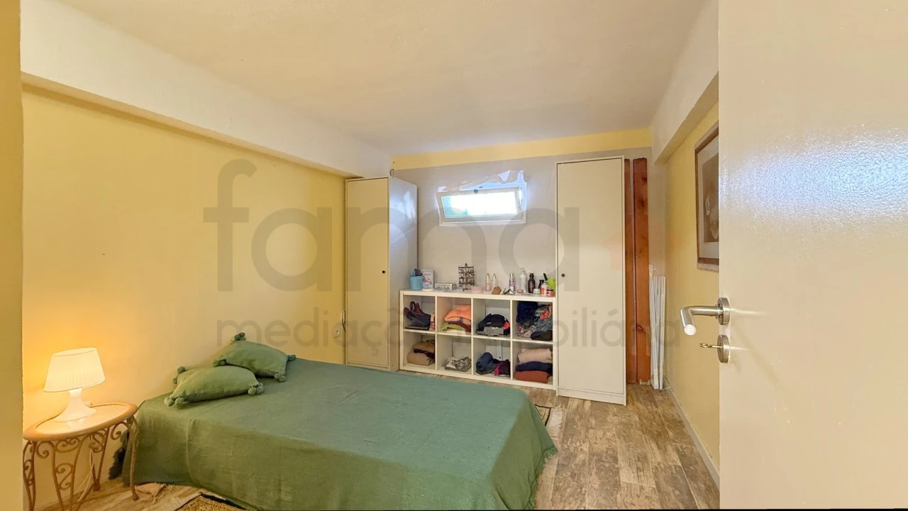 Moradia T5 para Venda em Ventosa Foto 68