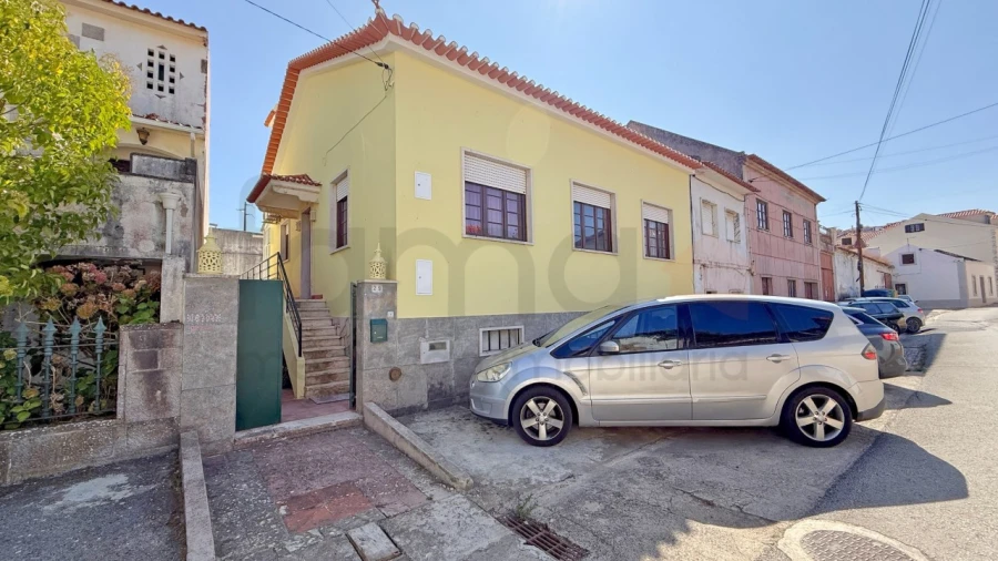 Moradia T5 para Venda em Ventosa Foto 2