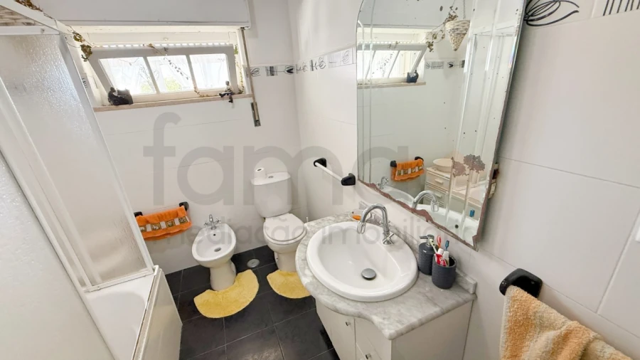 Moradia T5 para Venda em Ventosa Foto 17