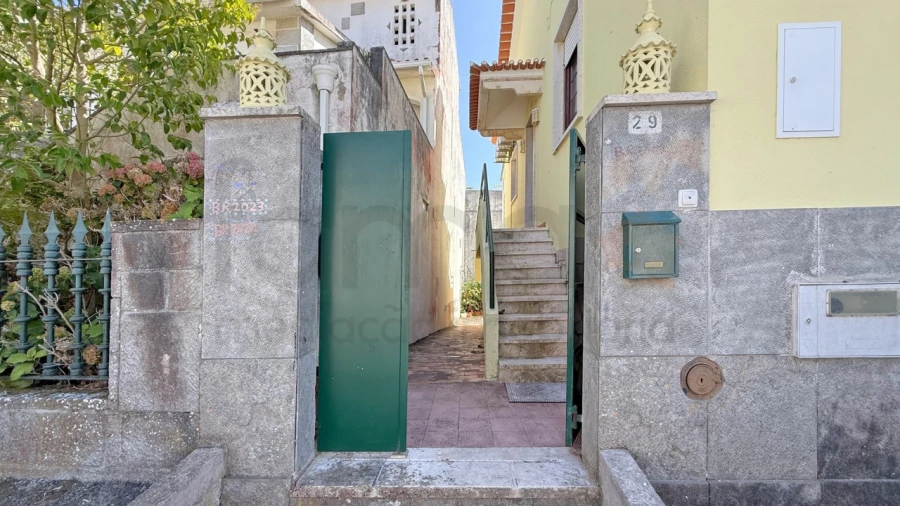 Moradia T5 para Venda em Ventosa Foto 48