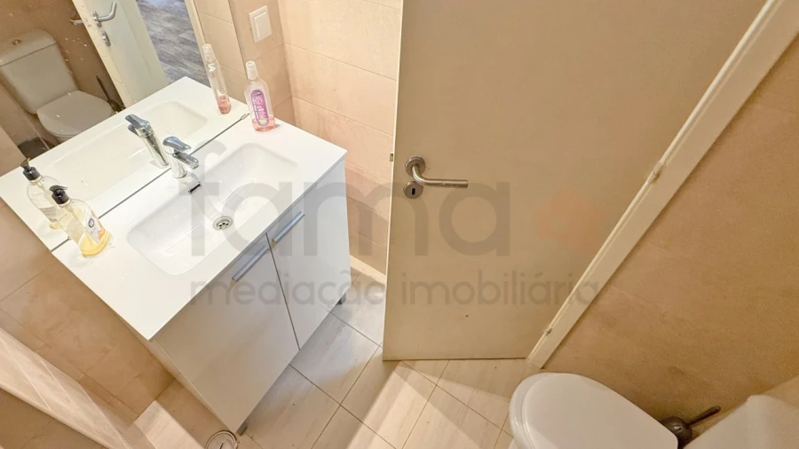 Moradia T5 para Venda em Ventosa Foto 65