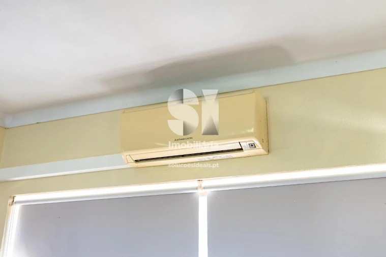 Moradia T3 para Venda em Santa Clara e Castelo Viegas Foto 16