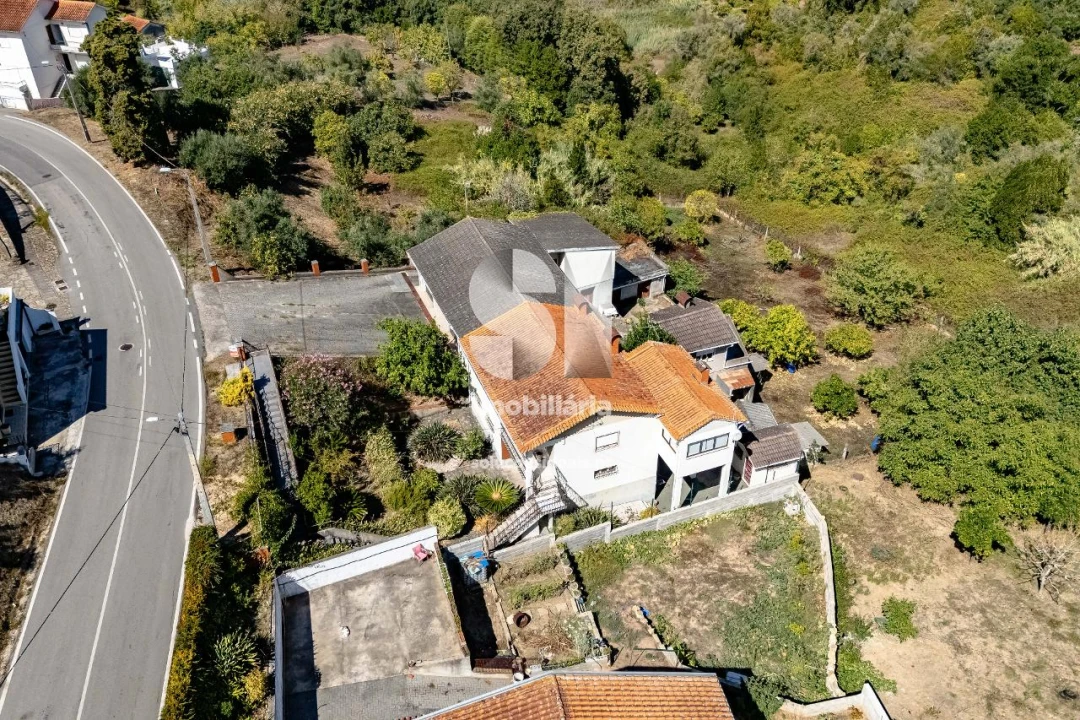 Moradia T3 para Venda em Santa Clara e Castelo Viegas Foto 3