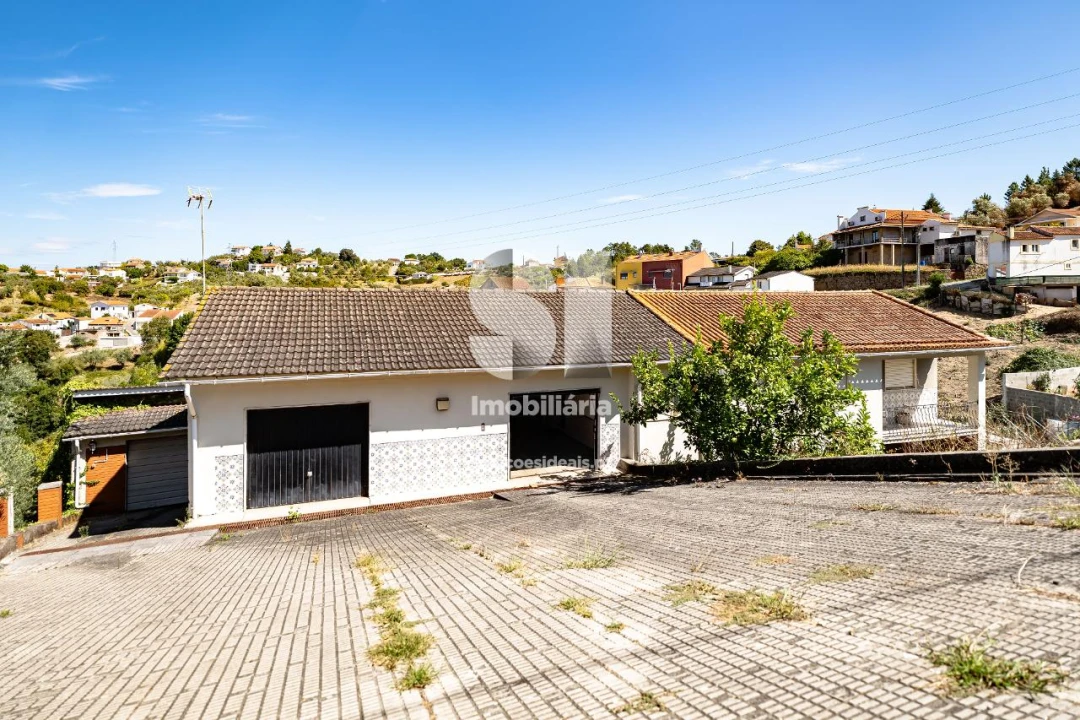 Moradia T3 para Venda em Santa Clara e Castelo Viegas Foto 7