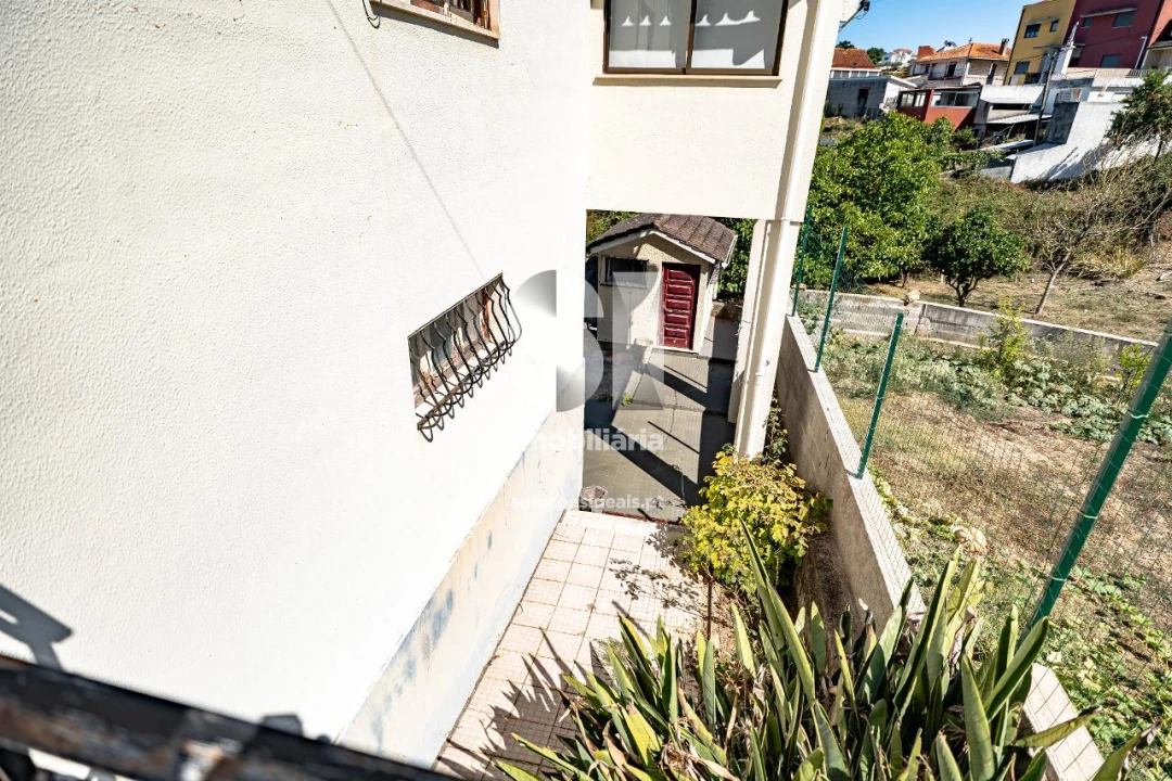 Moradia T3 para Venda em Santa Clara e Castelo Viegas Foto 27