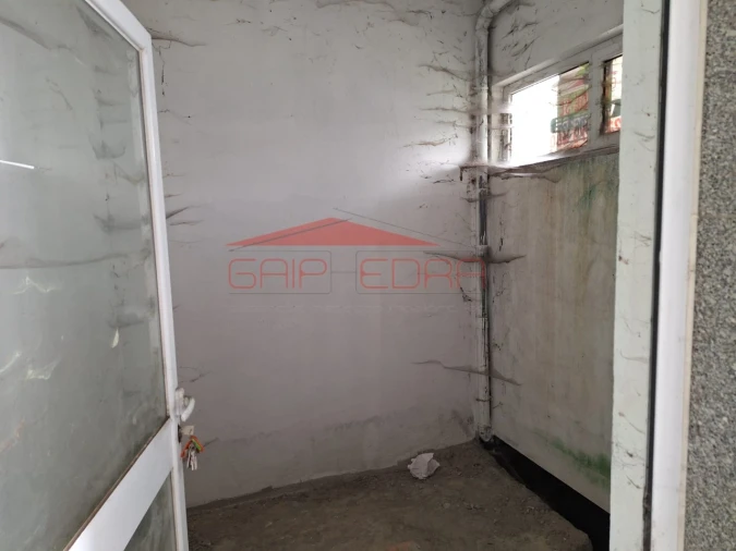 Armazém para Venda em O. Azeméis, Riba-Ul, Ul, Macinhata Seixa, Madail Foto 5