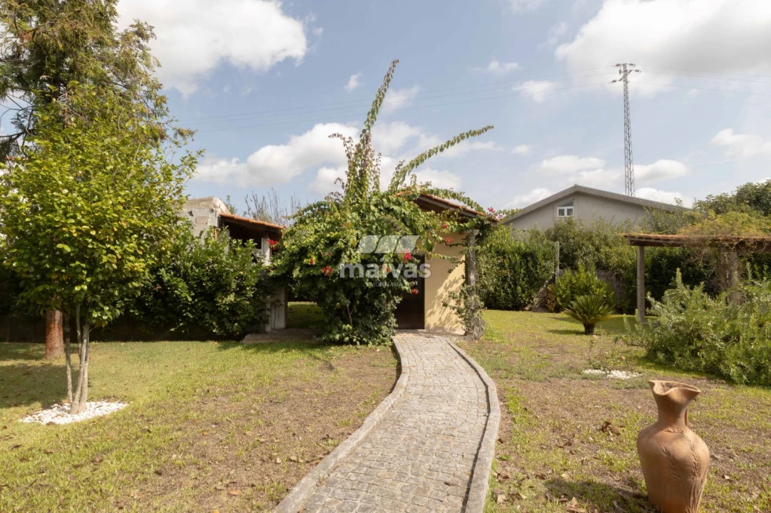 Moradia T5 para Venda em Merelim (São Paio), Panoias e Parada de Tibães Foto 37