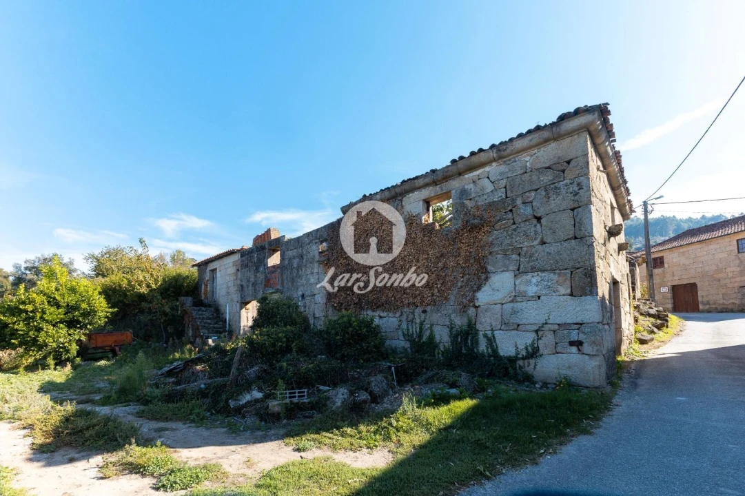 Moradia T1 para Venda em Cerva e Limões Foto 2