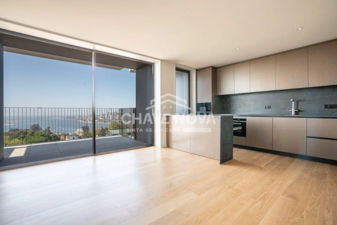 Apartamento T3 para Venda em Arcozelo Foto 11