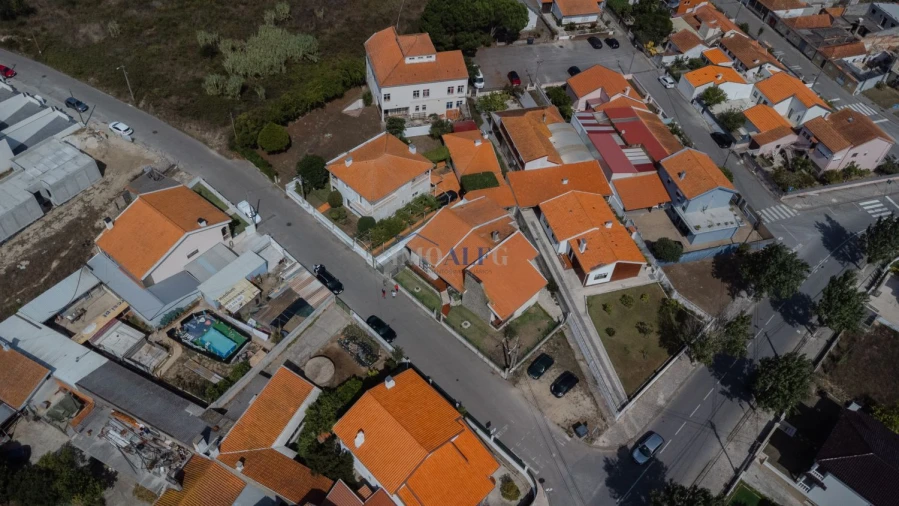 Moradia T8 para Venda em Santa Joana Foto 48