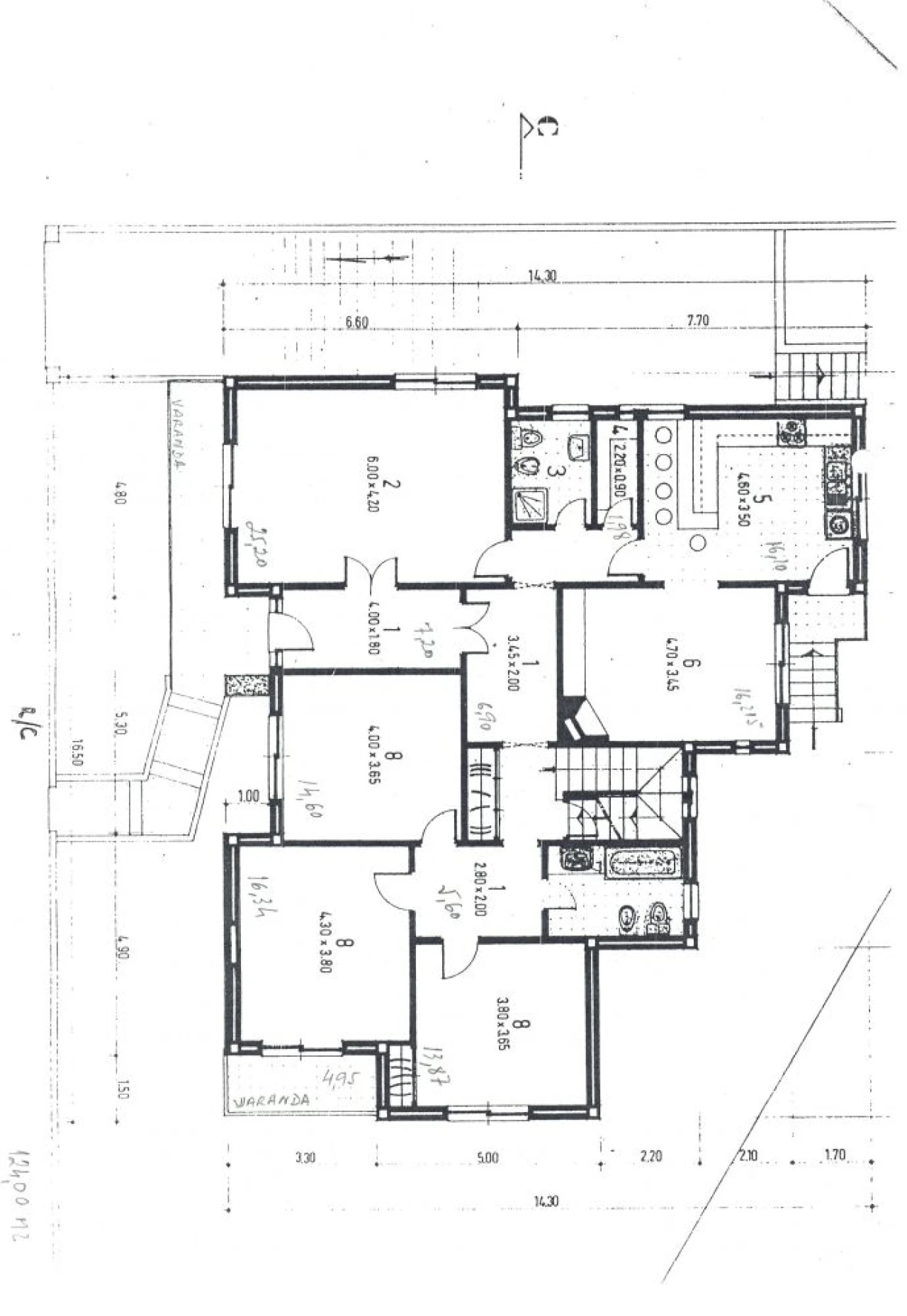 Moradia T5 para Venda em Santa Joana Foto 51