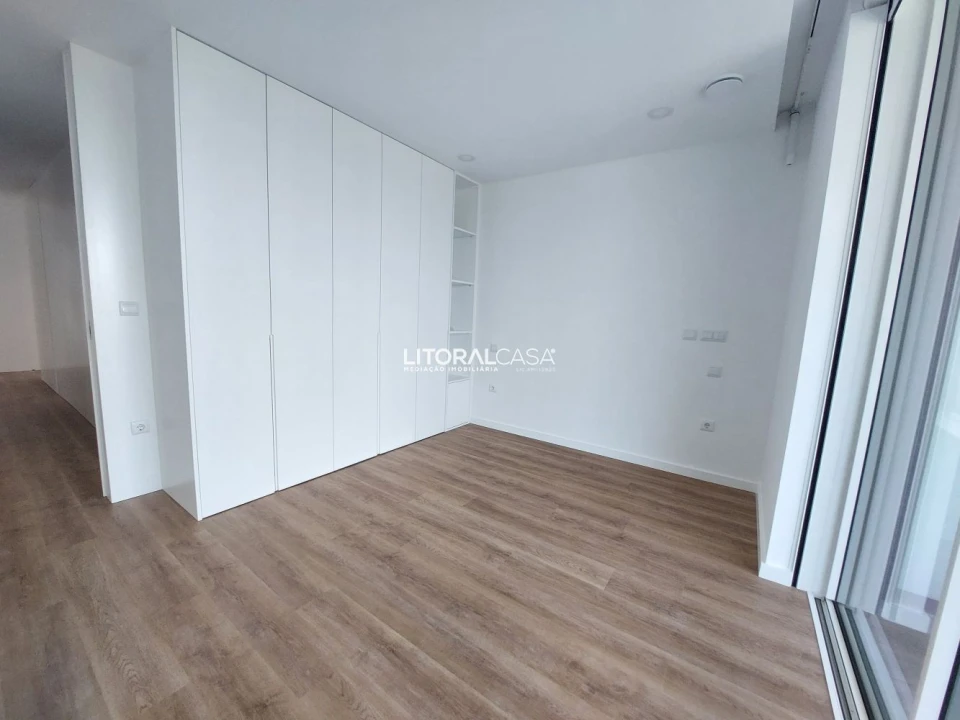 Apartamento T3 para Venda em Gafanha da Encarnação Foto 25