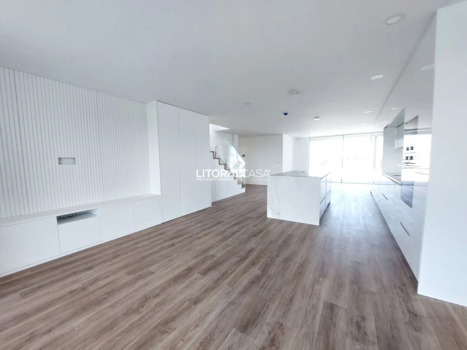 Apartamento T3 para Venda em Gafanha da Encarnação Foto 8