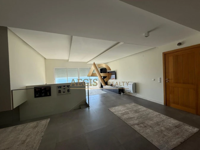 Moradia T3 para Venda em Canhas Foto 9