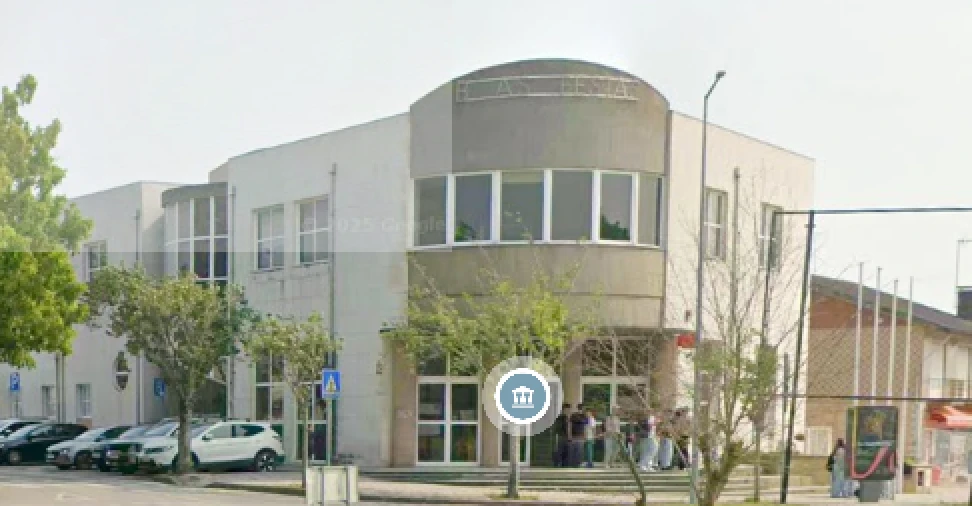 Moradia T3 para Venda em Oliveirinha Foto 18