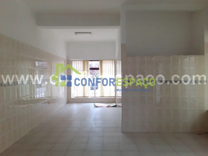 Loja para Venda em Castelo Branco Foto 2