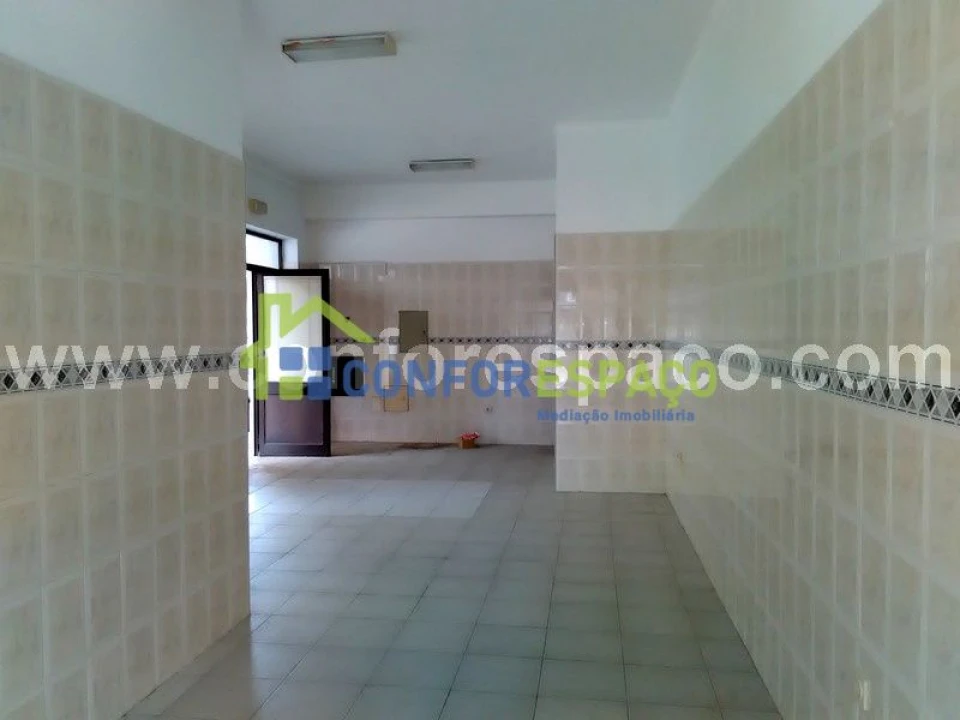 Loja para Venda em Castelo Branco Foto 3