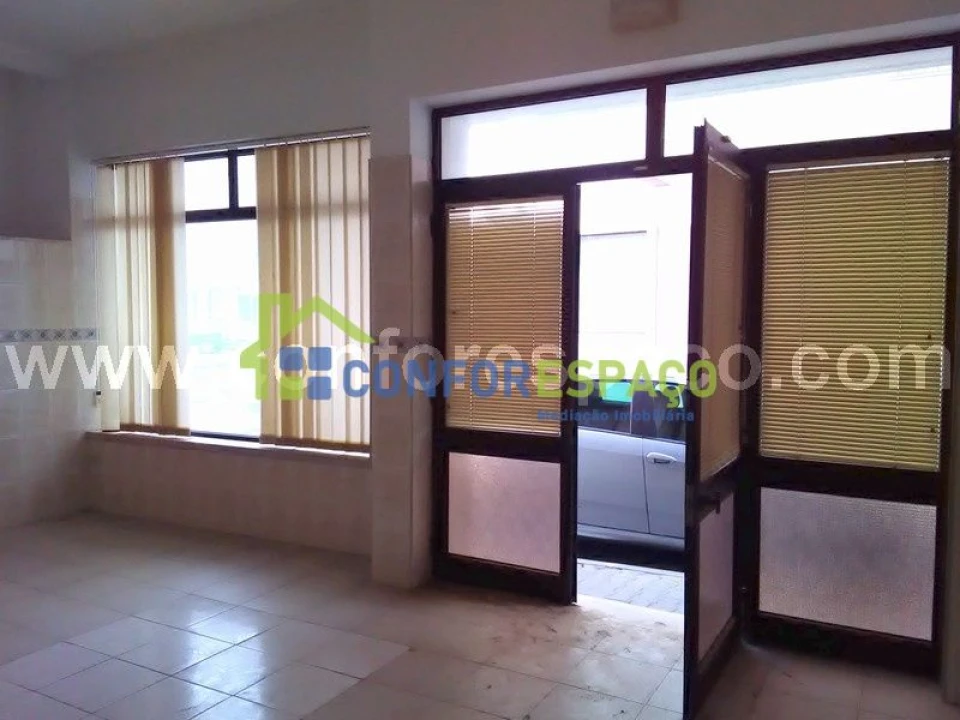 Loja para Venda em Castelo Branco Foto 6