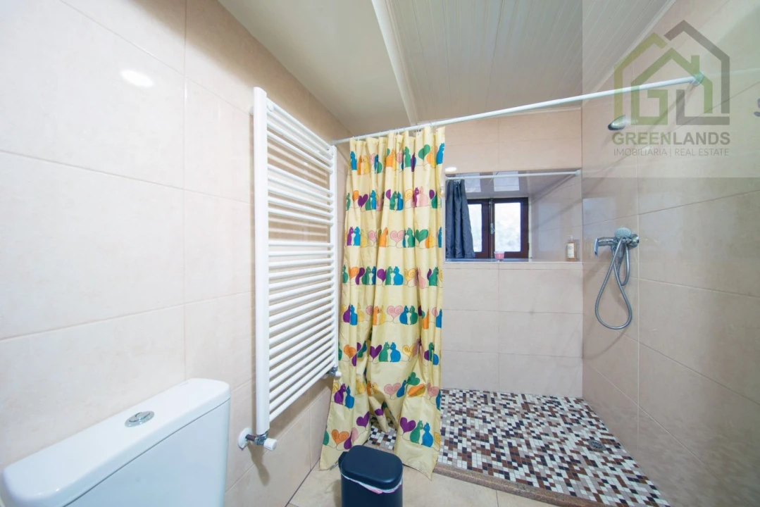 Moradia T3 para Venda em Vila Nova do Ceira Foto 49