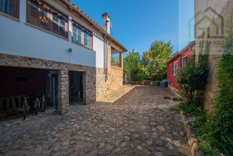 Moradia T3 para Venda em Vila Nova do Ceira Foto 48