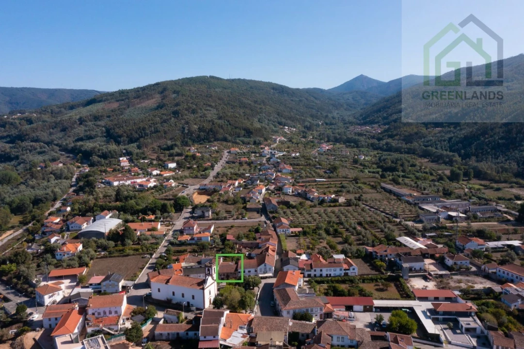 Moradia T3 para Venda em Vila Nova do Ceira Foto 3