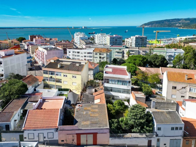 Prédio para Venda em Setubal (São Sebastião) Foto 2