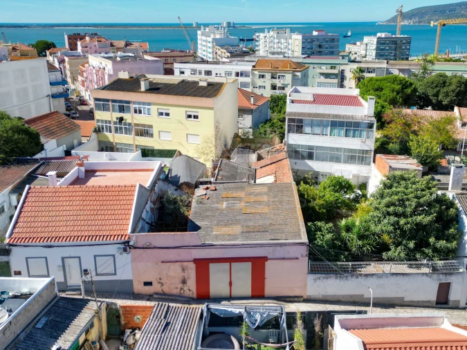 Prédio para Venda em Setubal (São Sebastião) Foto 4