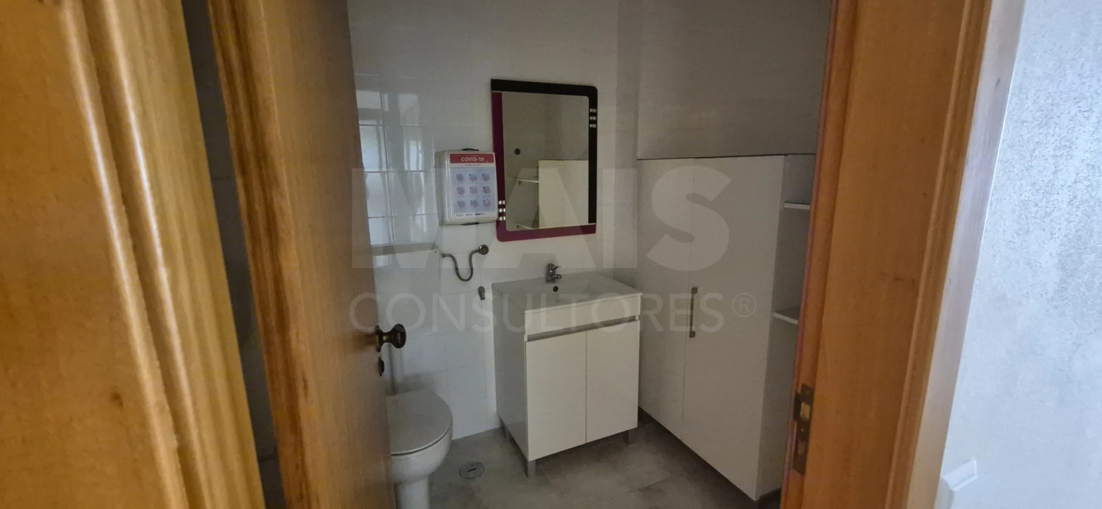 Loja para Venda em Benedita Foto 11