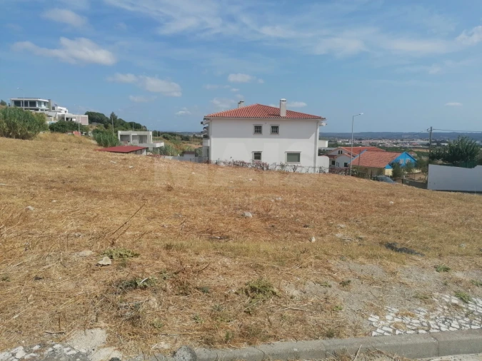 Terreno para Venda em Alenquer (Santo Estêvão e Triana) Foto 2