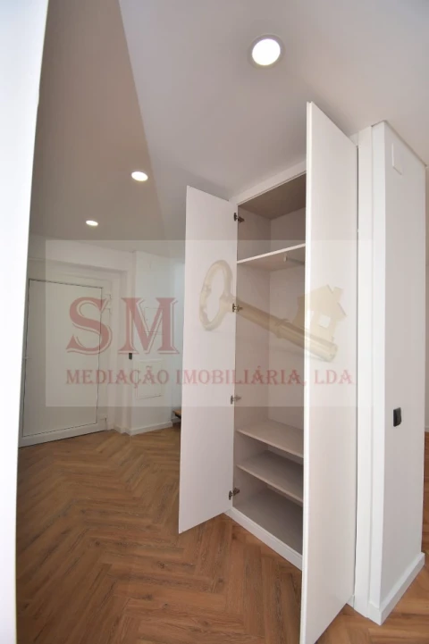 Moradia T4 para Venda em Almada, Cova da Piedade, Pragal e Cacilhas