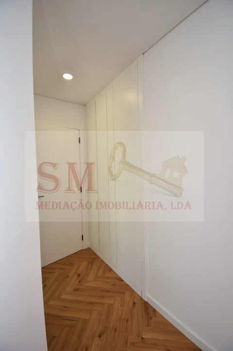 Moradia T4 para Venda em Almada, Cova da Piedade, Pragal e Cacilhas