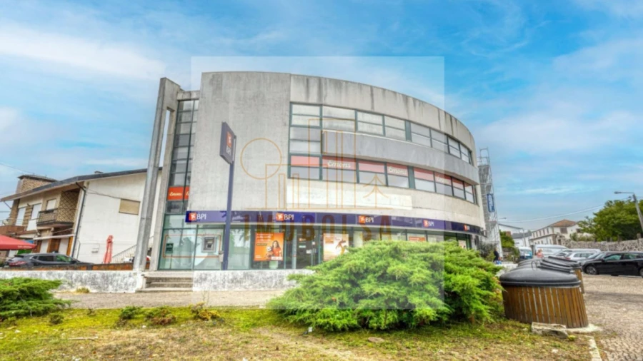 Escritório para Arrendamento em Moreira