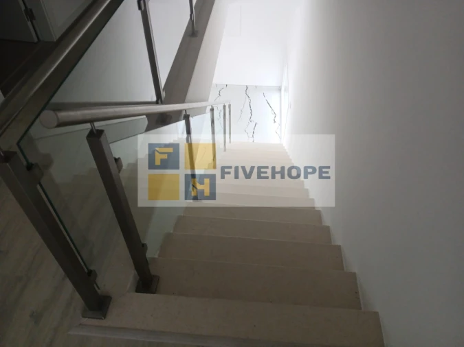 Moradia T4 para Venda em Antuzede e Vil de Matos Foto 10