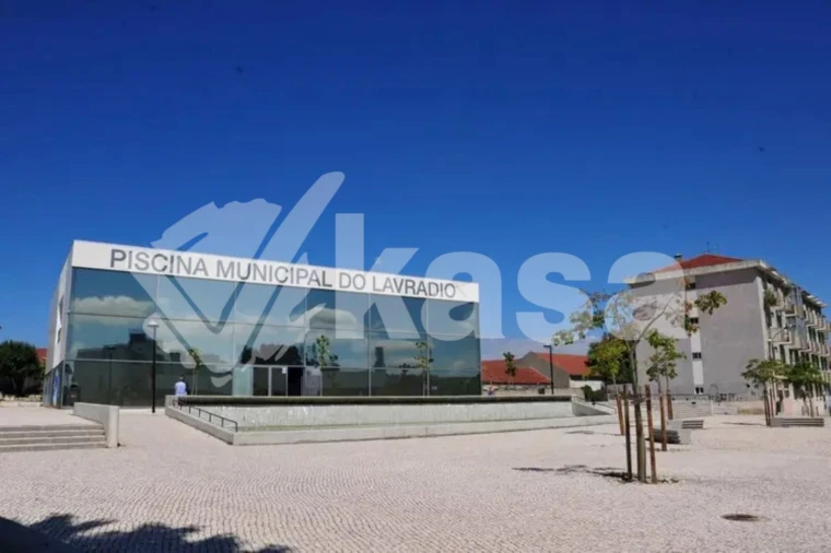 Apartamento T2 para Venda em Barreiro e Lavradio Foto 7