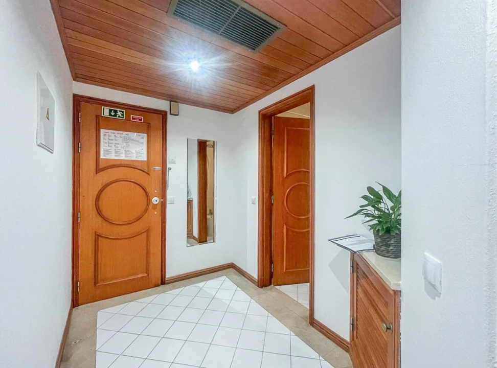 Apartamento para Venda em Albufeira e Olhos de Água Foto 2