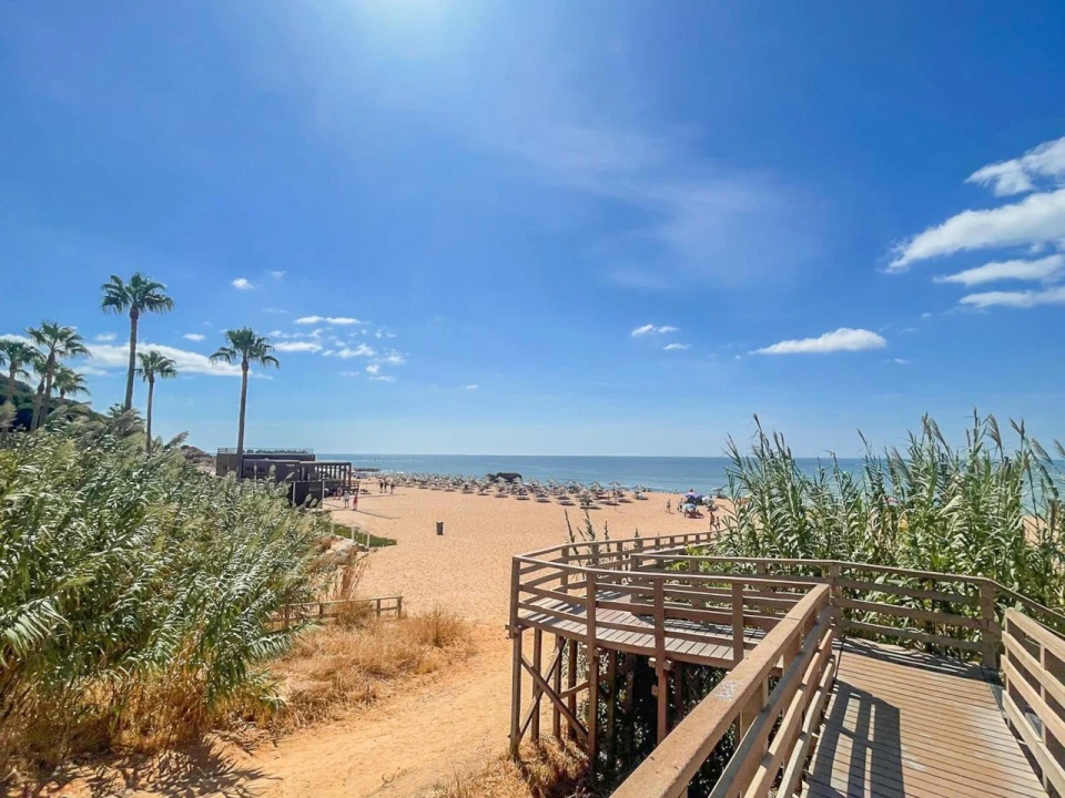 Apartamento para Venda em Albufeira e Olhos de Água Foto 14
