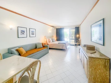 Apartamento para Venda em Albufeira e Olhos de Água