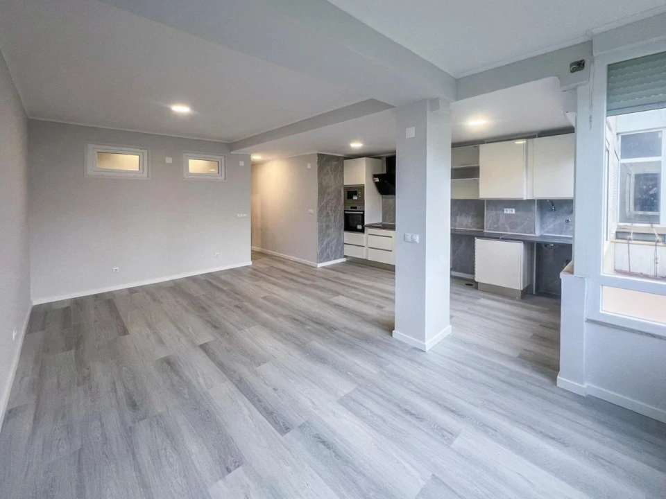 Apartamento T2 para Venda em Oeiras e São Julião da Barra, Paço de Arcos e Caxias Foto 5