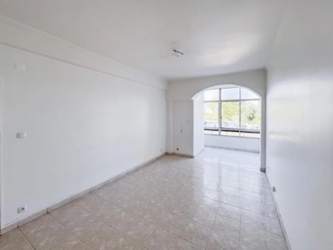 Apartamento T2 para Venda em Oeiras e São Julião da Barra, Paço de Arcos e Caxias Foto 2