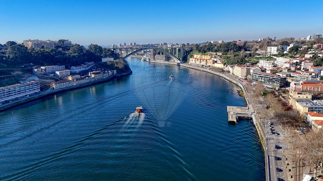 Negócio para Arrendamento em Lordelo do Ouro e Massarelos Foto 25
