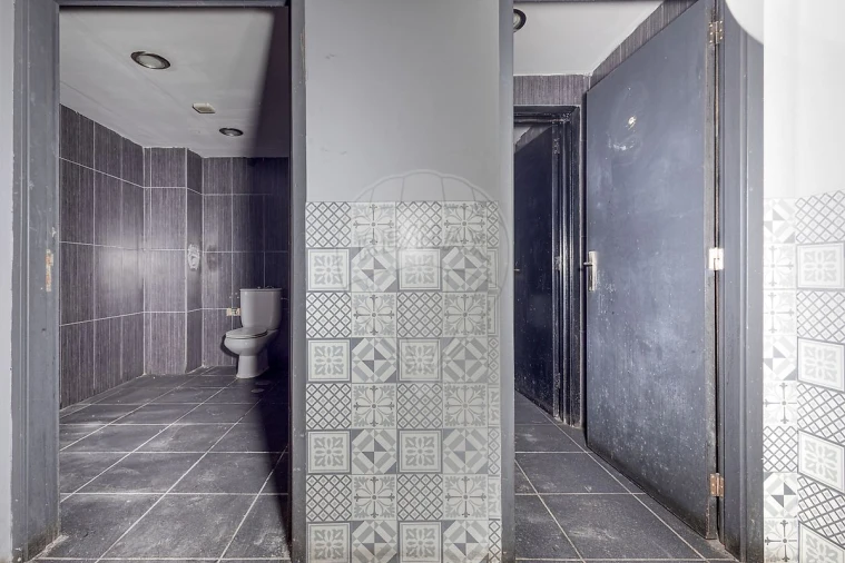 Negócio para Arrendamento em Lordelo do Ouro e Massarelos Foto 8