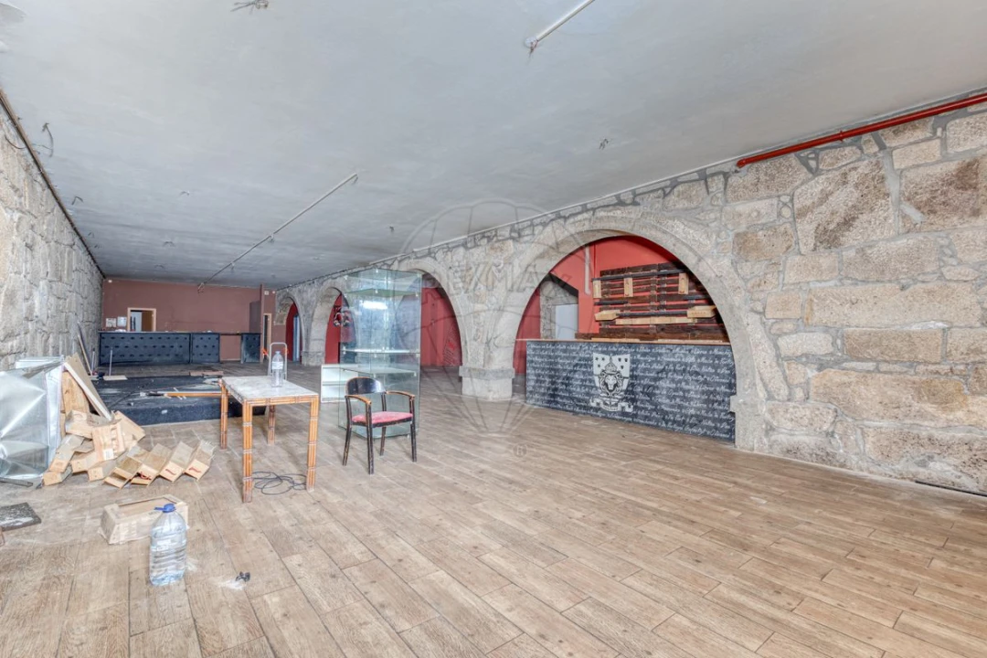 Negócio para Arrendamento em Lordelo do Ouro e Massarelos Foto 16